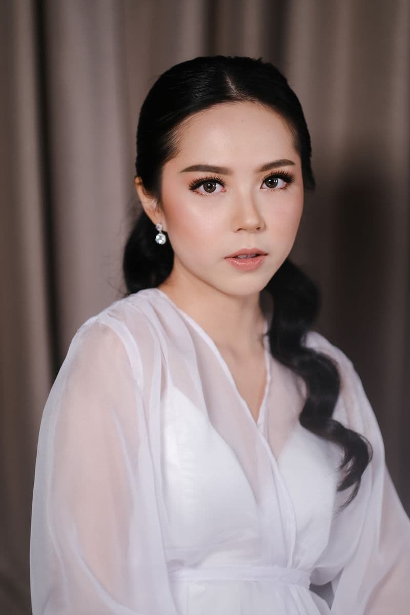 alvinayo makeup