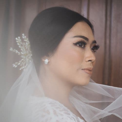 Ari Darmastuti Hair & Makeup