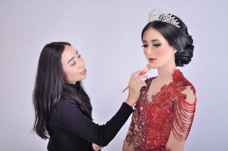 Astrid Make Up Studio